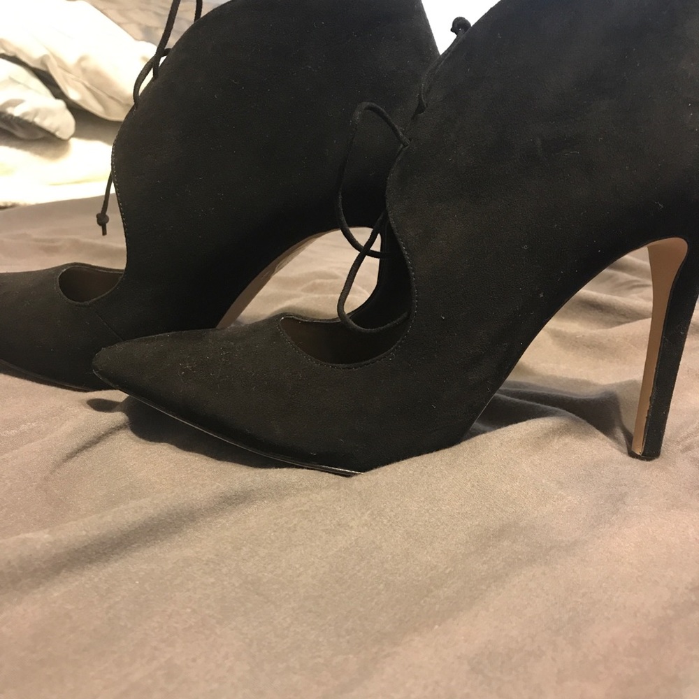 Aldo pointed toe heels