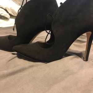 Aldo pointed toe heels