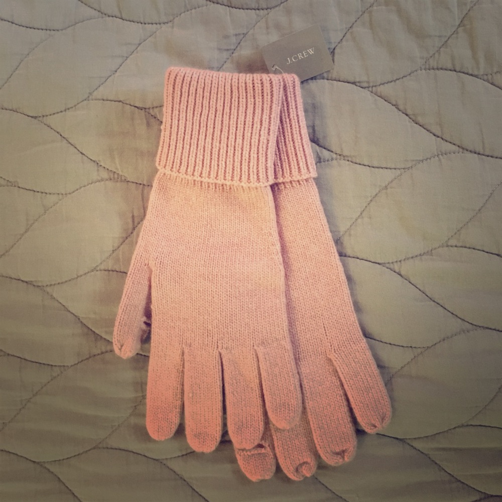 NWT! J Crew Pink Gloves w/ slits for phone use