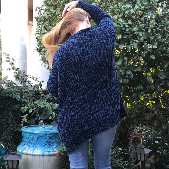 Drenched in Chenille! Navy Knit Cardigan + Pockets - Picture 6 of 8