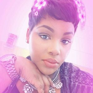 Meet your Posher, Jasmin