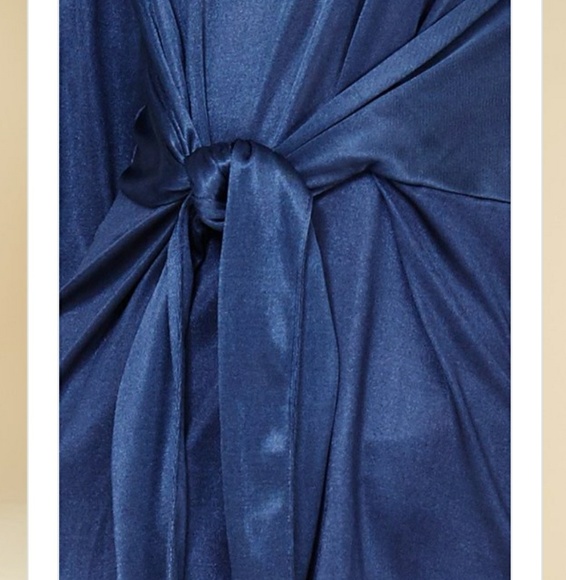 🎀 Beautiful Navy Tie on Waist - Picture 3 of 7