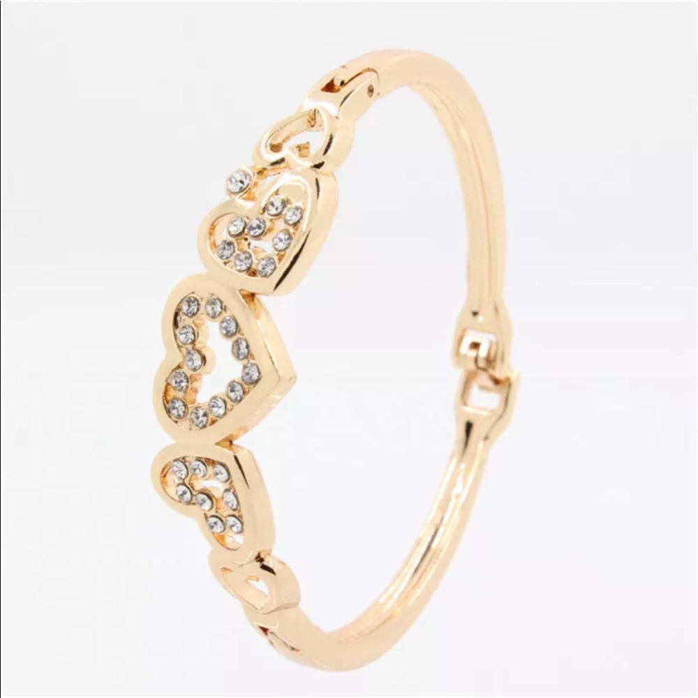 Brand new love ❤️ cuff crystals bangle bracelet - Picture 6 of 8
