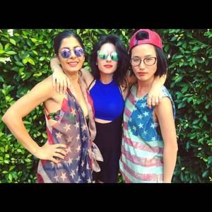 Meet your Posher, Ayda