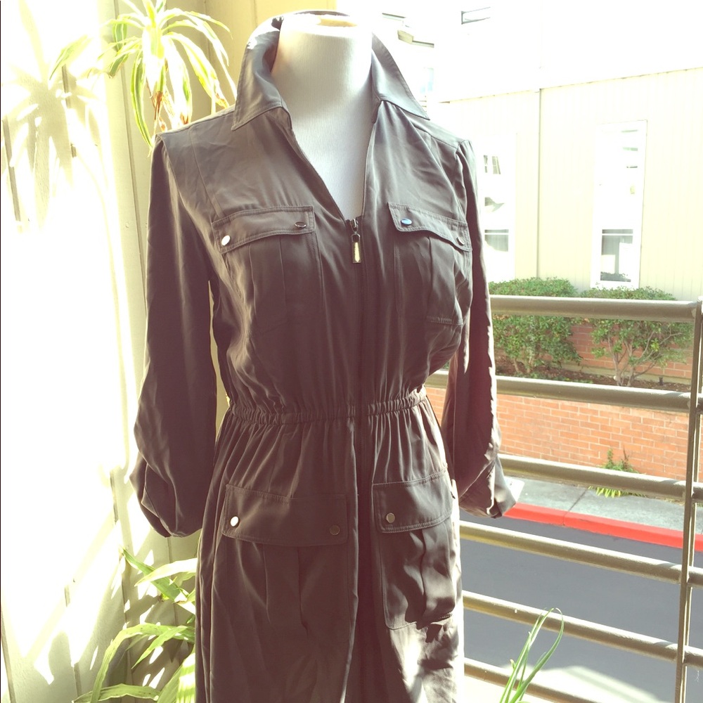 SOLD. Alfani Zip-front Utility Dress Size 8