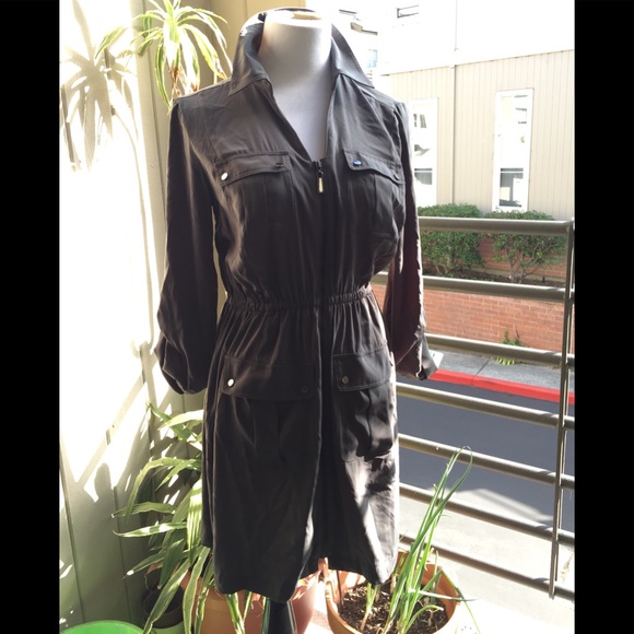 SOLD. Alfani Zip-front Utility Dress Size 8 - Picture 2 of 4