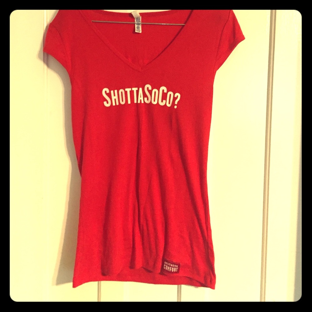 Southern comfort vneck 🎉final price