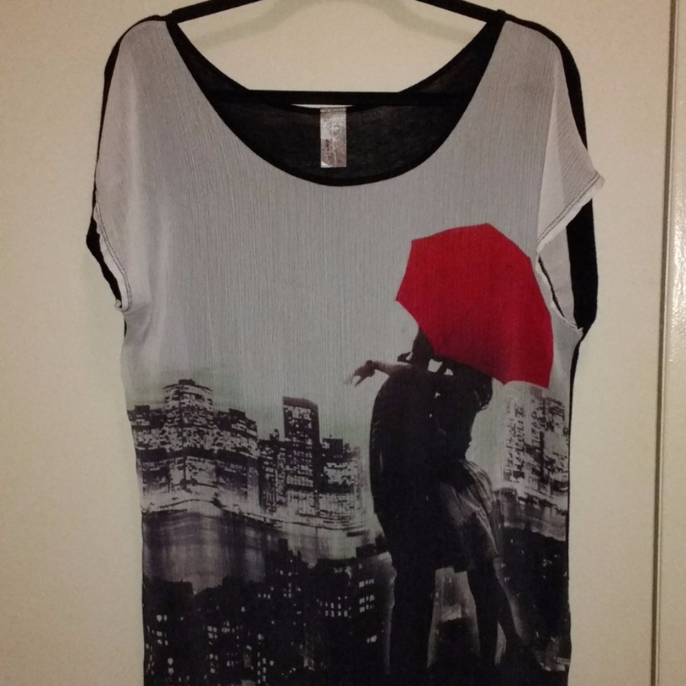womans blouse
