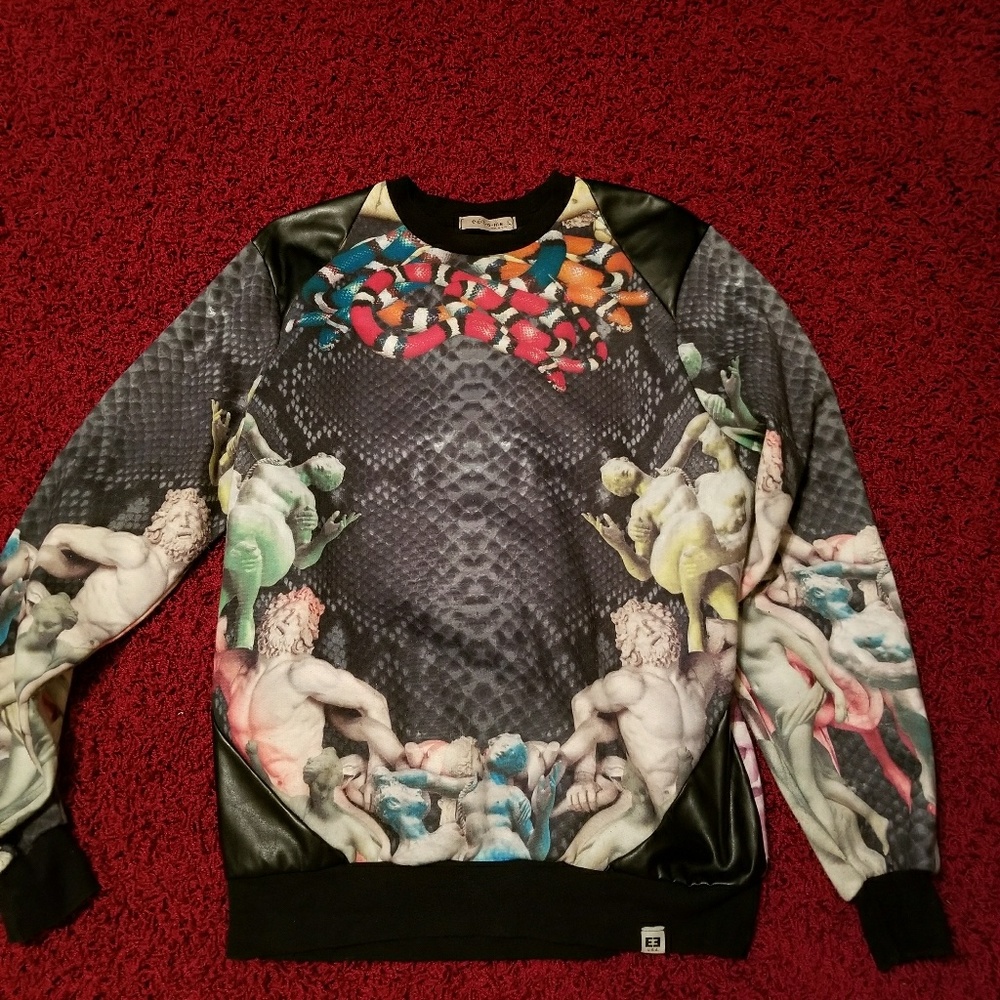 Sweat shirt