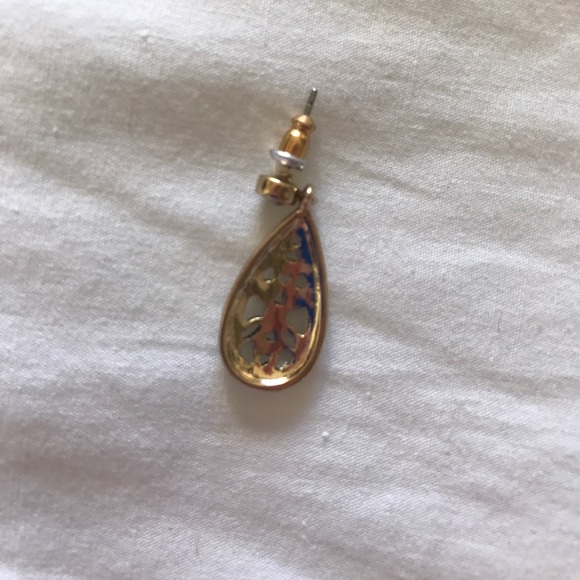 Beautiful gold & Austrian crystal dangle earrings - Picture 3 of 3