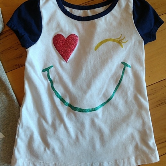 3 Cute Shirts - Picture 5 of 7