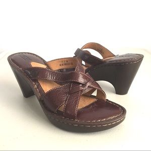 BORN Womens Leather Wedge Sandals Slip On Strappy