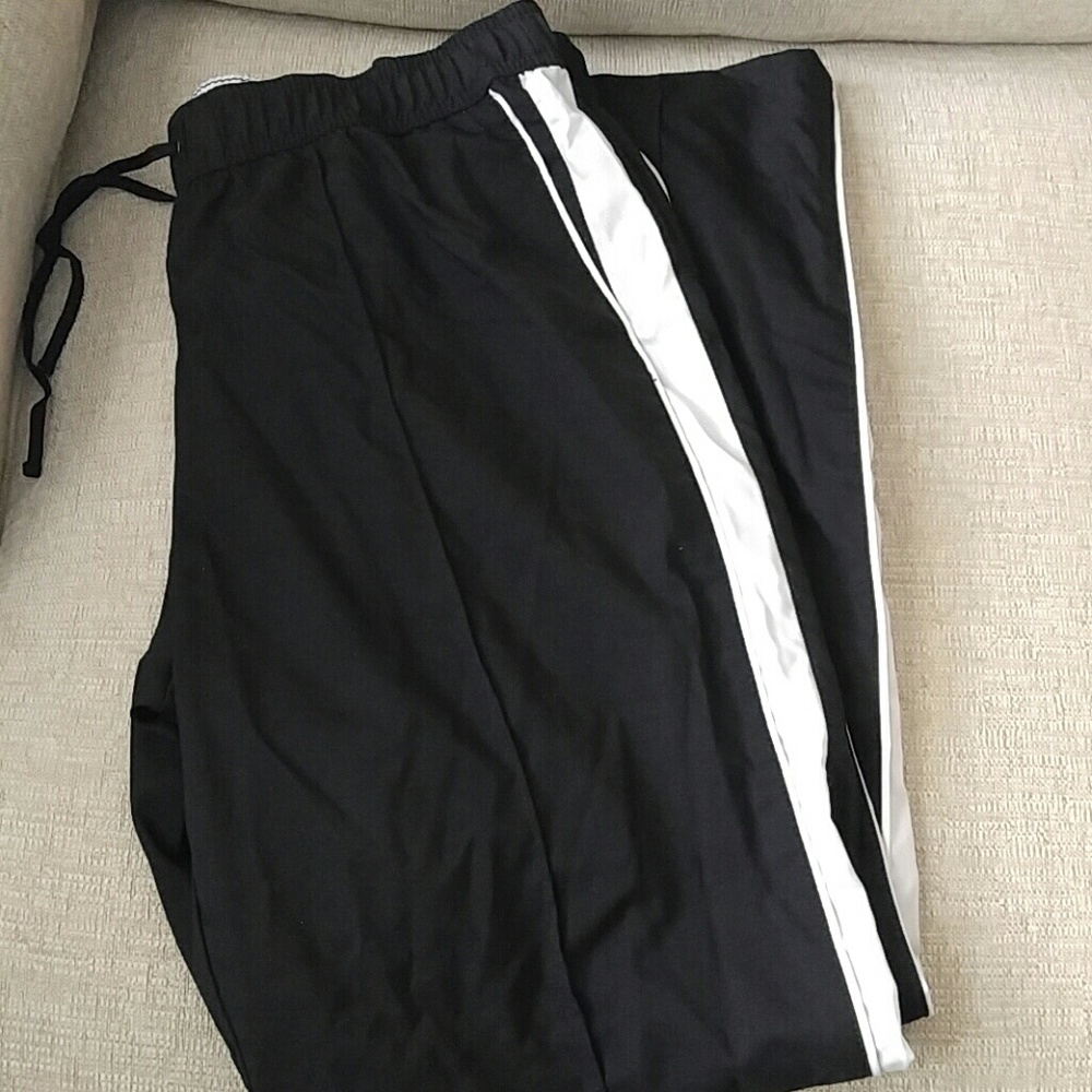 Gently worn active pants size large