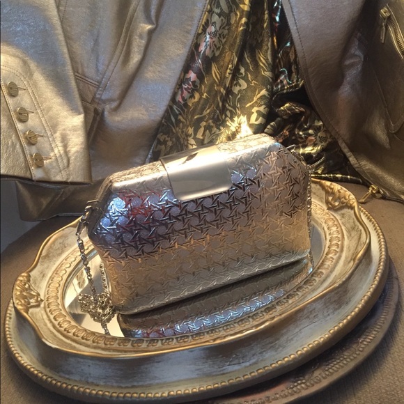 Silver Metal Handbag • Saks Fifth Avenue • - Picture 2 of 9