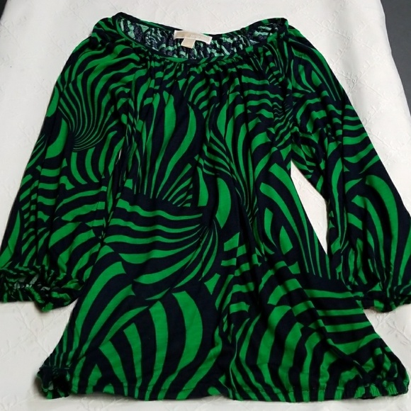 Michael Kors peasant blouse. - Picture 2 of 2