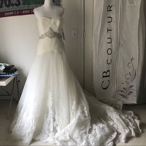 Blue by Enzoani size 10 strapless wedding dress