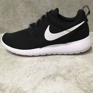 Nike Roshe One