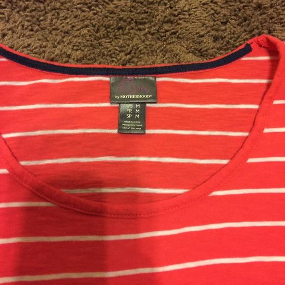 Maternity Top - Picture 2 of 2