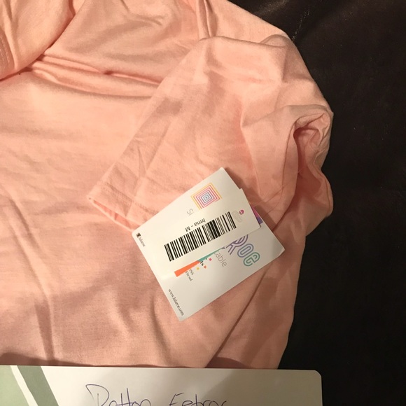 Lularoe Irma medium - Picture 1 of 2