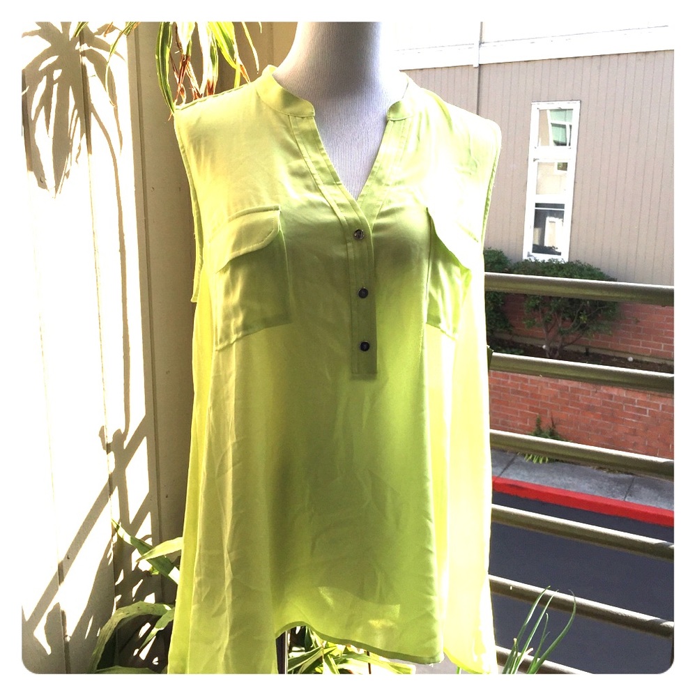 SOLD. Alfani Lime Sleeveless Blouse Size 16