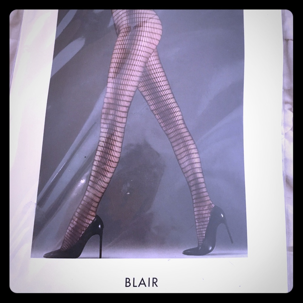 WOLFORD Blair fishnets! 🕸🕷 NWT in Madeira brown