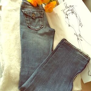 Jeans.