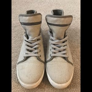 VANS High Top Sneakers Size 6.5 Womens