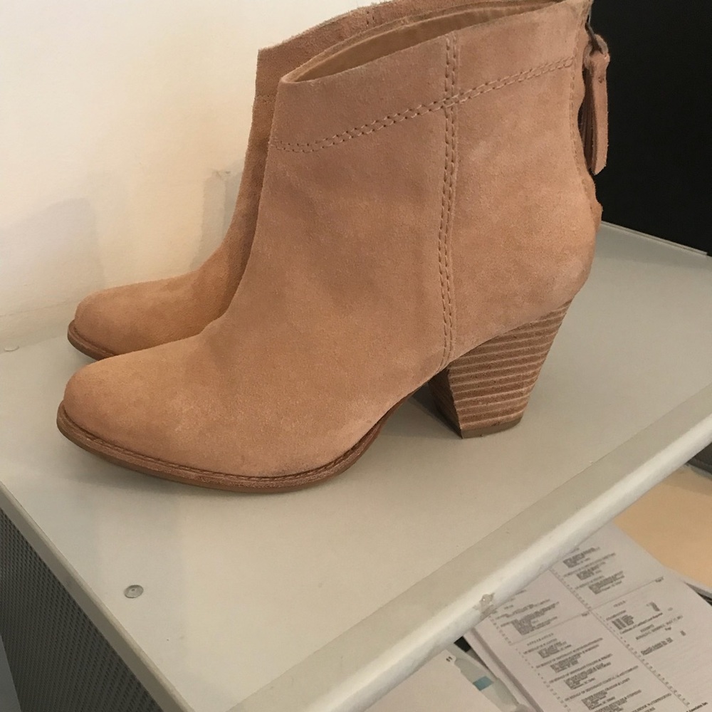 Splendid Spl-Ryebrook Ankle Bootie, “Nut”
