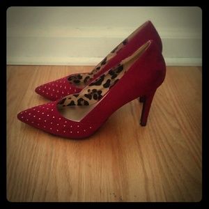 Christian Siriano Pump