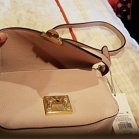 A NEW DAY - Picture 4 of 4