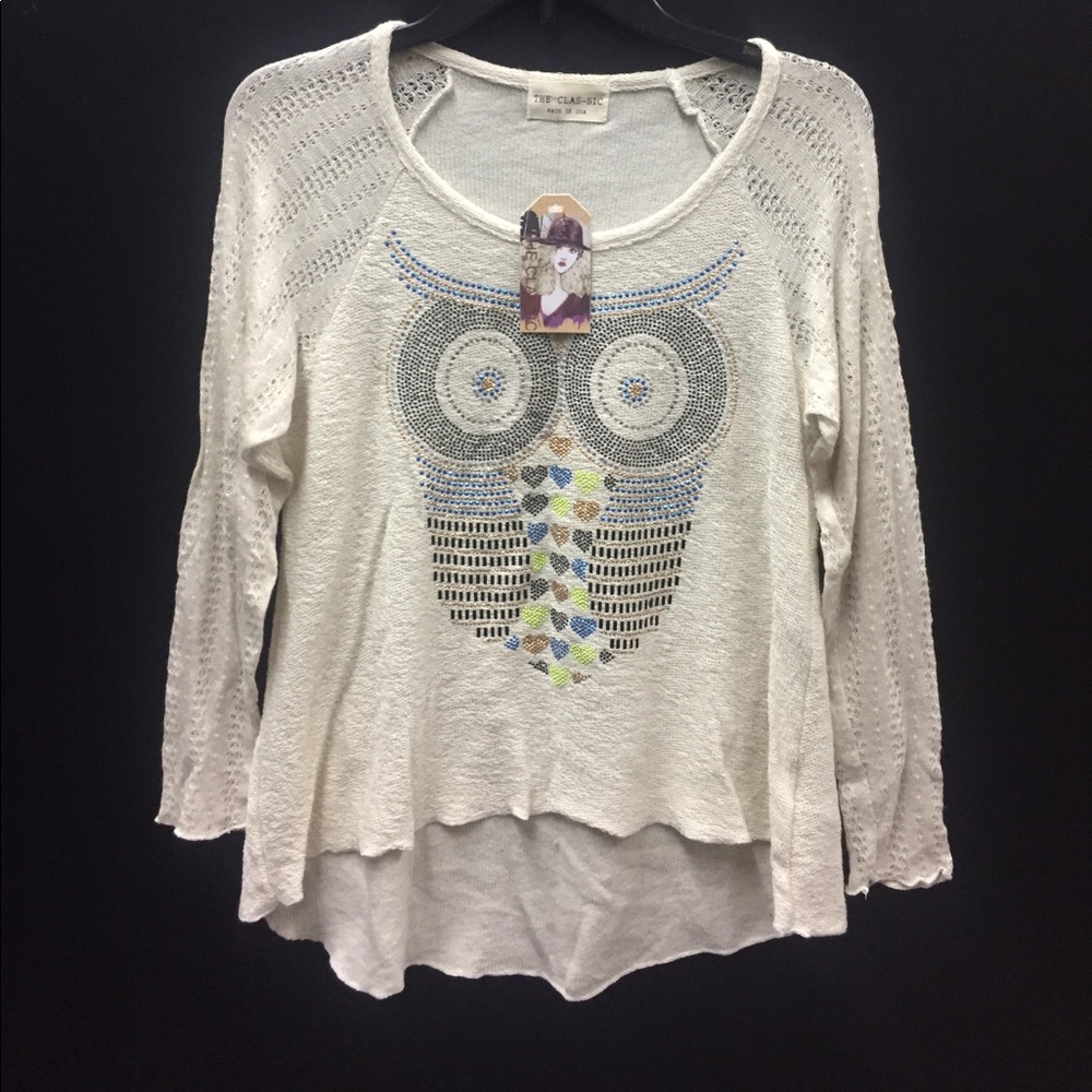 NWT The CLAS-SIC Small Thin Sweater.