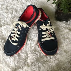 Dr Scholls memory foam cool fit tennis shoes