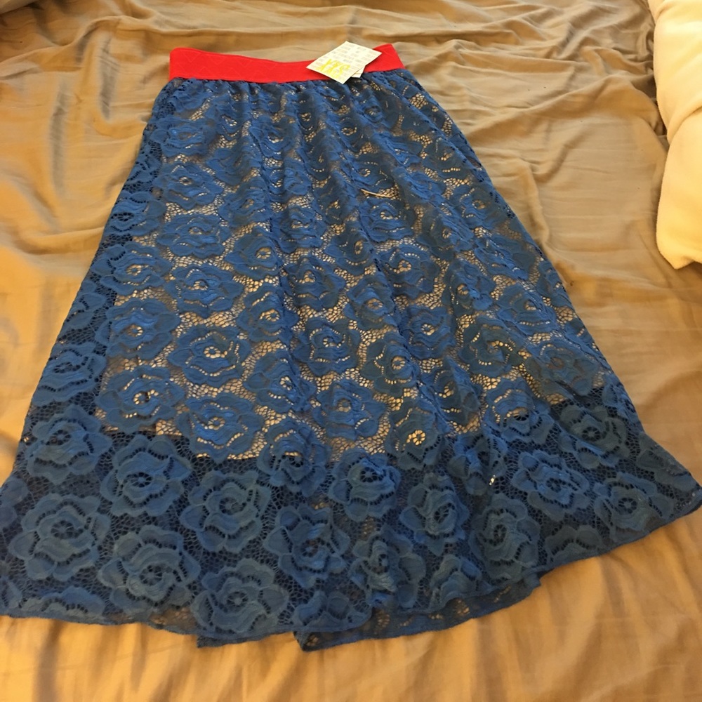 Lularoe Lola! Lace.