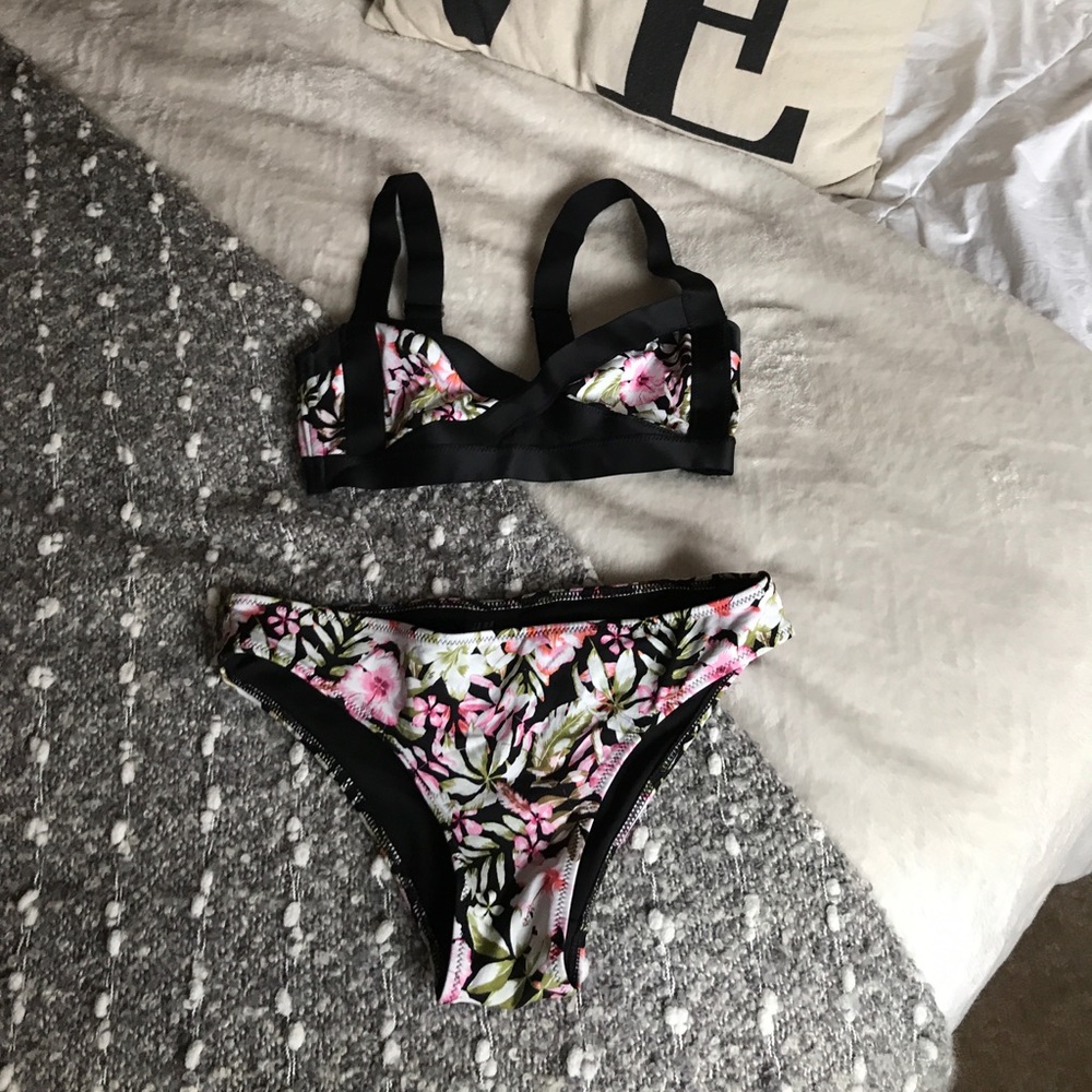 H&M Floral Bikini
