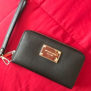 Authentic Black Michael Kors Wallet/Wristlet