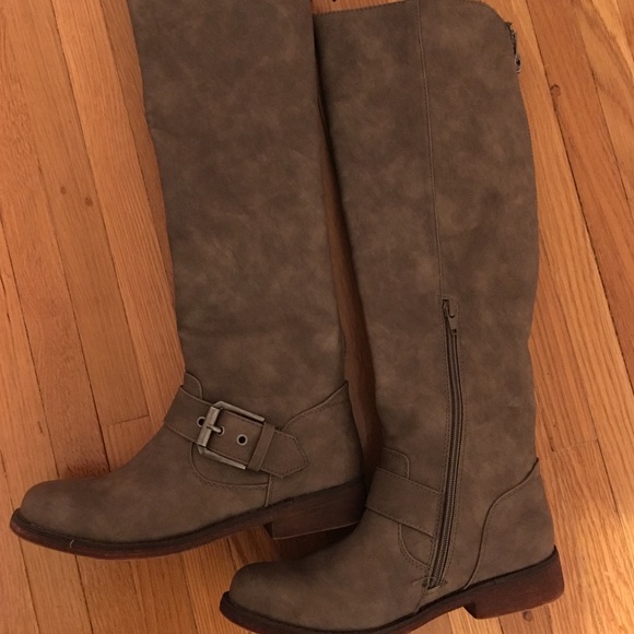 Aldo Shoes - Aldo knee high boots, size 7.5