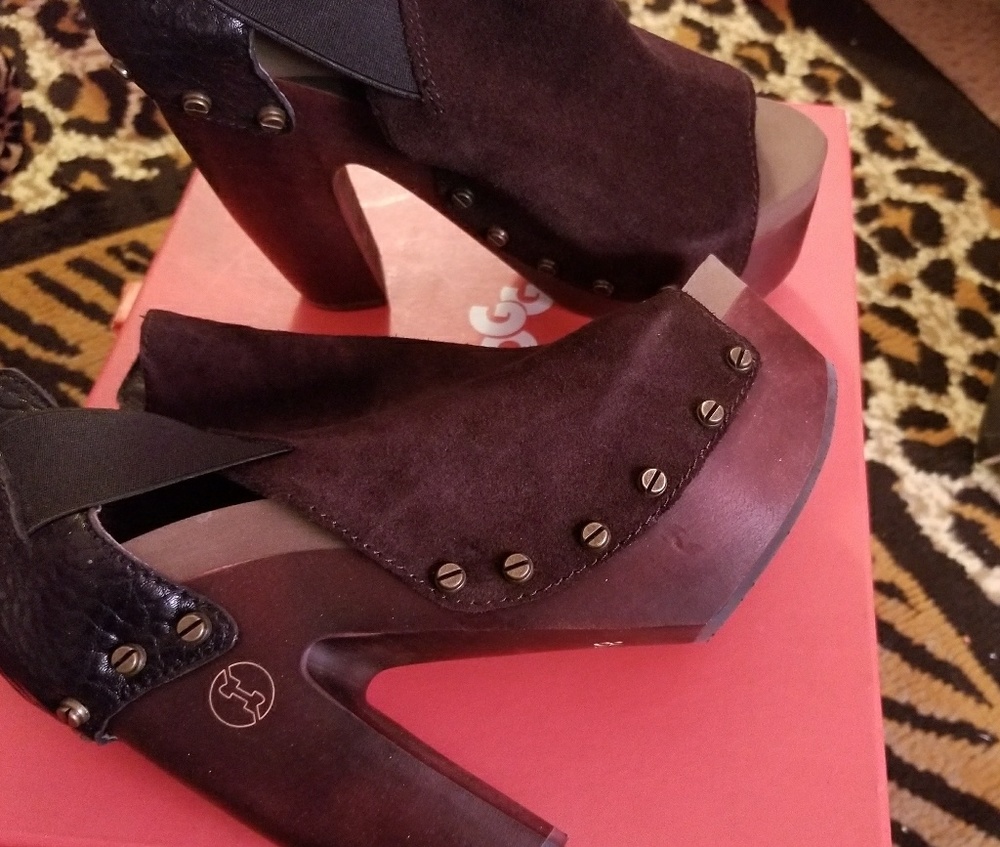 Flogg booties