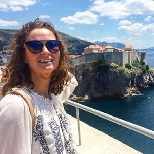 Meet your Posher, Leah