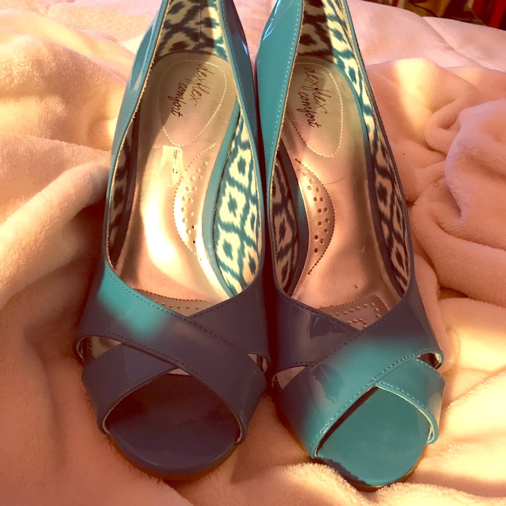 Teal Spring/Summer Peak Toe Shoes