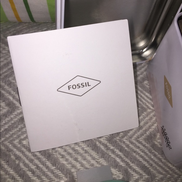NEW Fossil Watch - Picture 6 of 6