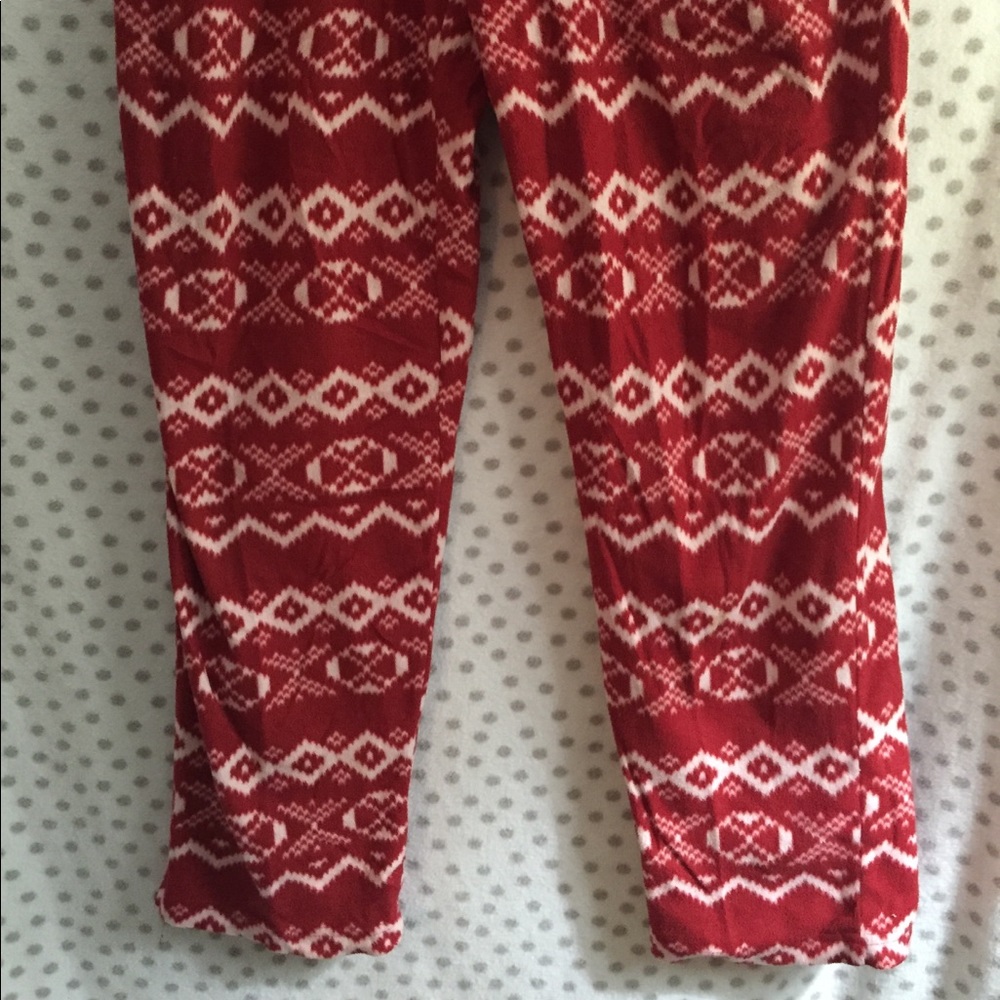 Polyester PJs - Picture 3 of 3