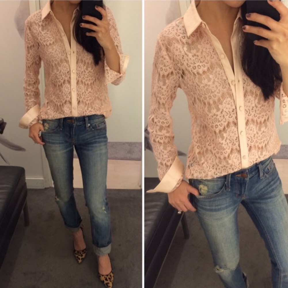 Ann Taylor Feminine lace blouse in peach color
