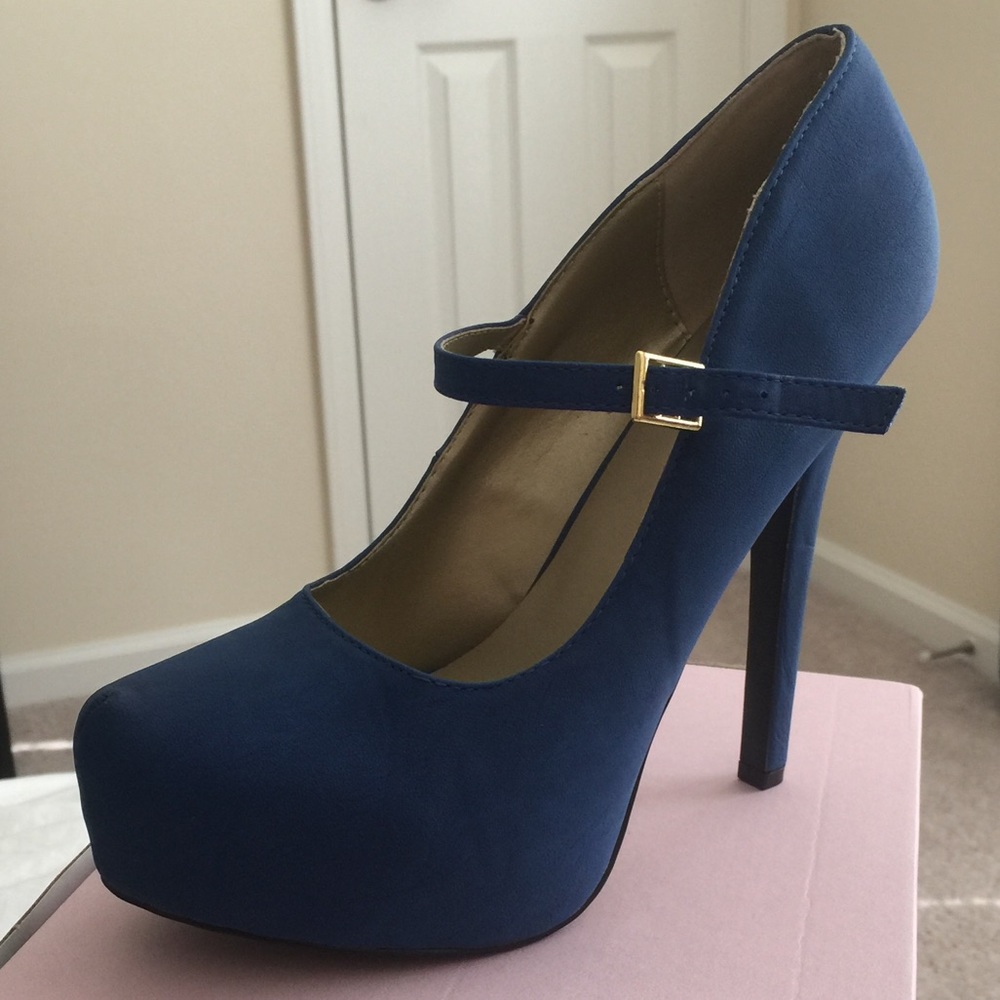 Charlotte Russe Platform Heel