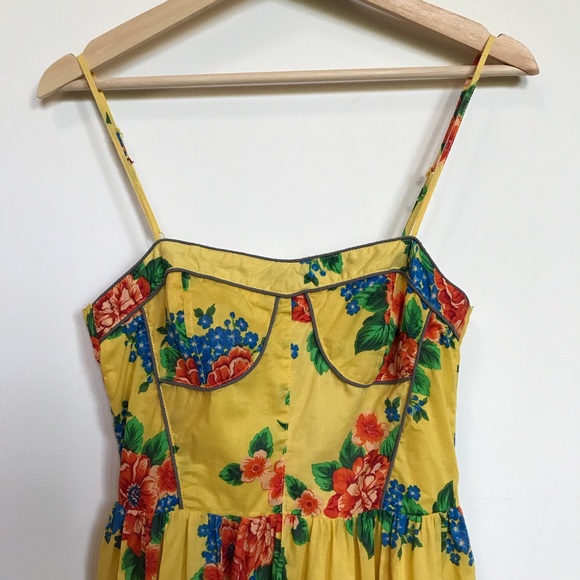 Flying Tomato 🍅 Adorable Yellow Floral Dress - Picture 2 of 7