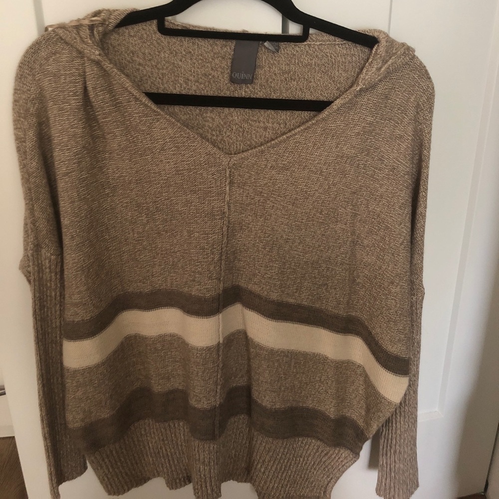 Neutral brown striped sweater/hoodie