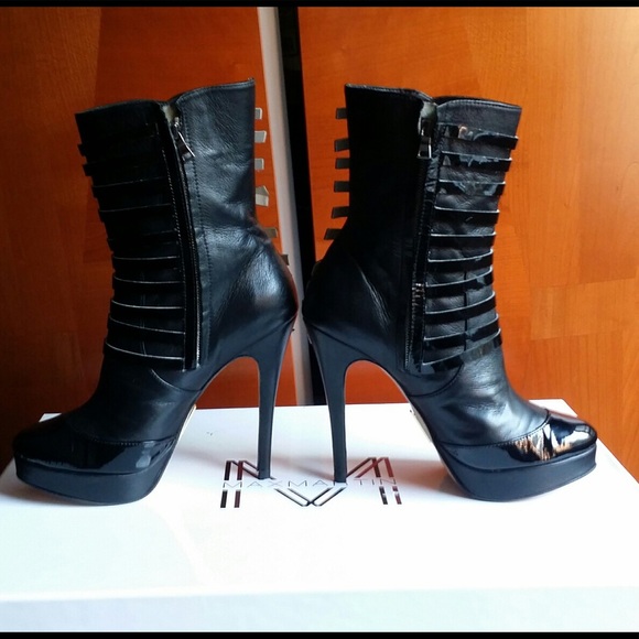 HOST PICK!!!!!! Hand crafted MaxMartin boots size7 - Picture 4 of 8