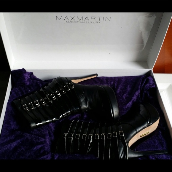 HOST PICK!!!!!! Hand crafted MaxMartin boots size7 - Picture 8 of 8