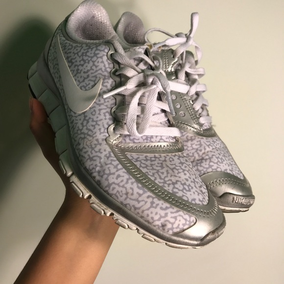 Nike Free 5.0 White Silver Cheetah like print - Picture 4 of 6