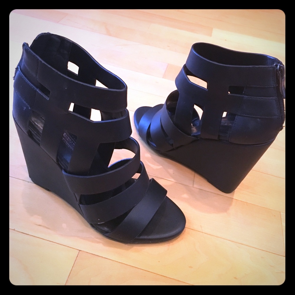 BGBG Generation Cage Wedge Heels