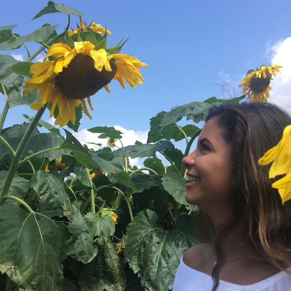 Meet your Posher, Melissa